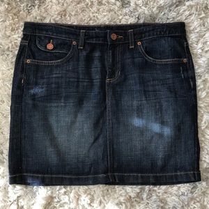 EUC Gap denim skirt